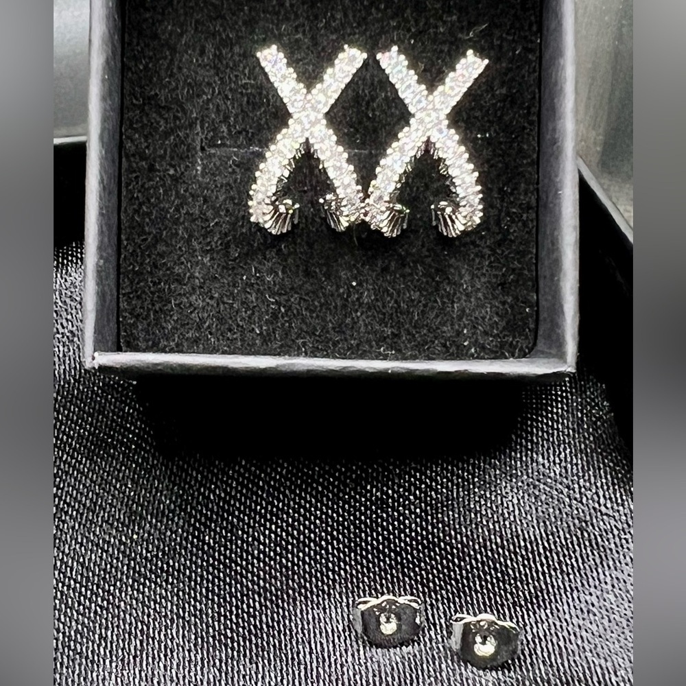 NIB Stamped 925 Sterling Silver & Zircon Criss Cross Letter X Drop Earrings